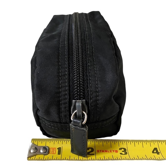 AUTHENTIC VINTAGE PRADA VELA TESSUTO NYLON SMALL ZIP COSMETIC BAG/POUCH, BLACK - Picture 16 of 16
